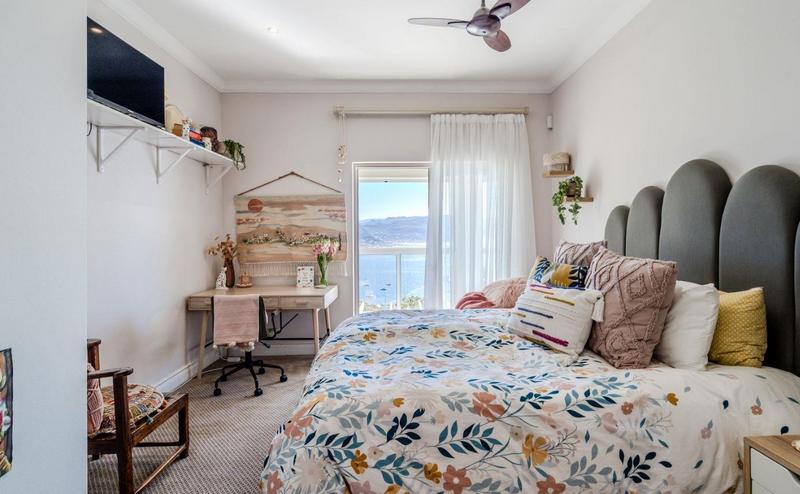 4 Bedroom Property for Sale in Simons Town Western Cape